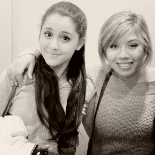 Jennette and Ariana 