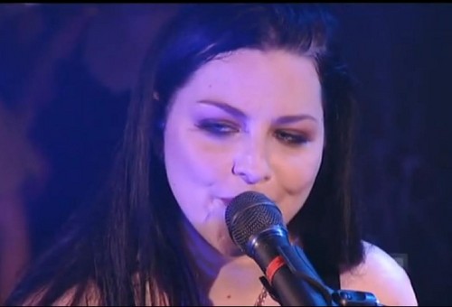  Lovely Amy Lee