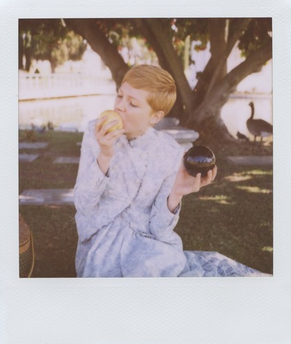  Michelle Williams for "Boy" kwa Band of Outsiders - Spring 2012