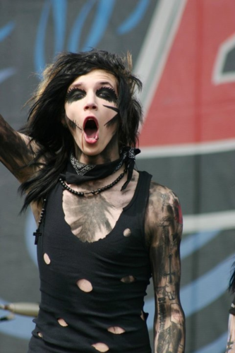  <3<3Andy<3<<3