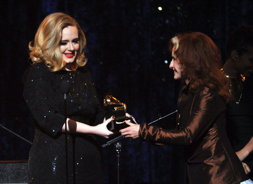  Adele @ the 54th Annual GRAMMY Awards - Zeigen