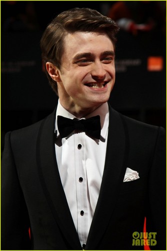  Daniel Radcliffe - BAFTAs 2012 Red Carpet