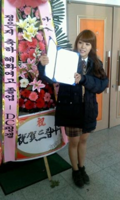  Graduation pic-Eun Ji