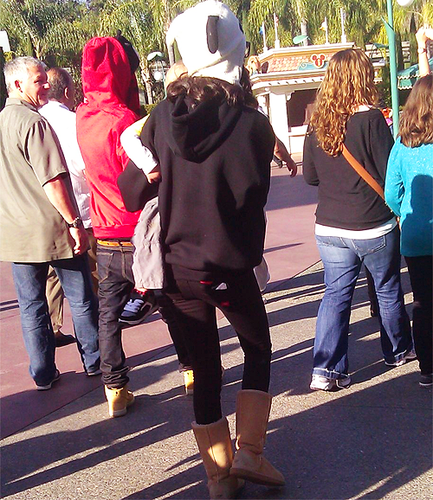  Justin Bieber & Selena in Disneyland Valentines día