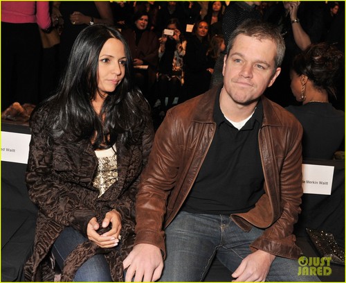  Matt Damon: Naeem Khan Fashion Zeigen With Luciana!