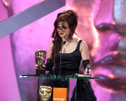  orange British Academy Film Awards - tunjuk