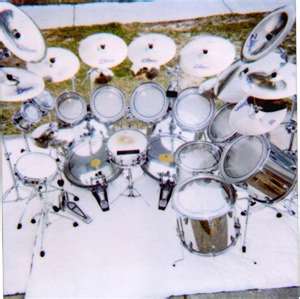  Ren's Drums
