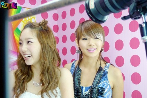  leaders *taeyeon and CL*