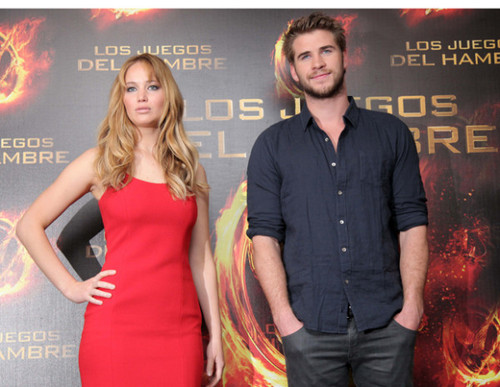  Jennifer promoting The Hunger Games in Mexico
