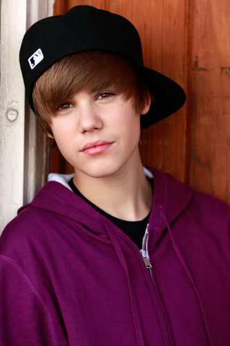  Justin+Bieber+3.png
