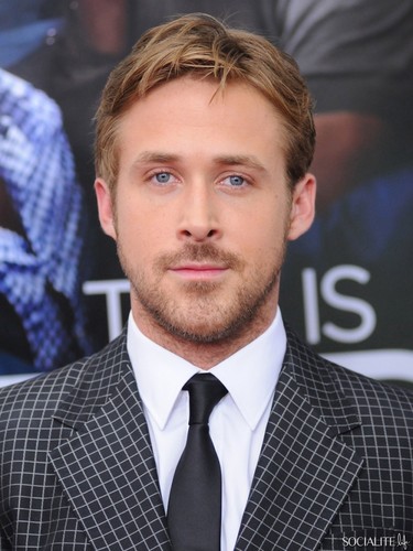  Ryan Gosling: Hottest mga litrato