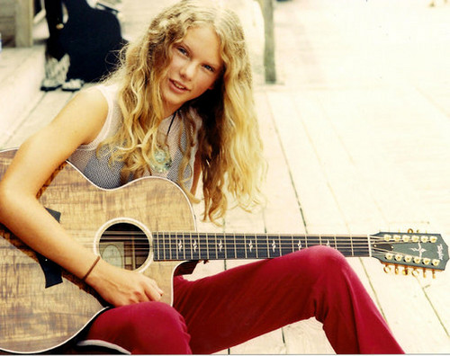  Taylor when she was 14 years old