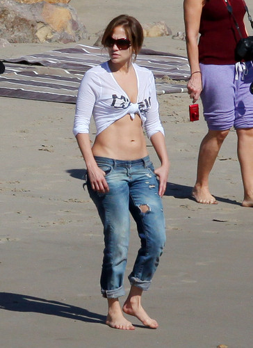  пляж, пляжный in Malibu [5 February 2012]