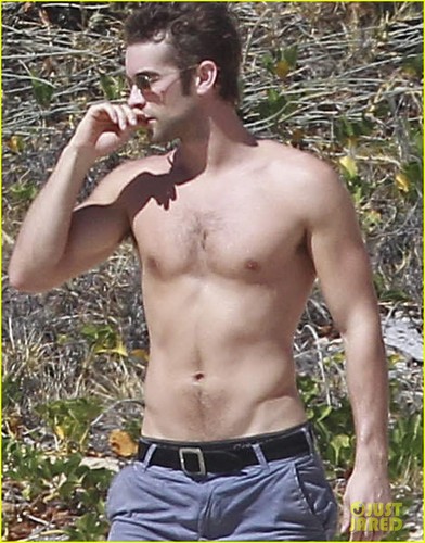 Chace Crawford: Shirtless in Cabo!