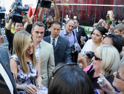  Jennifer Aniston Getting Her bintang On The Hollywood Walk Of Fame [22 February 2012]