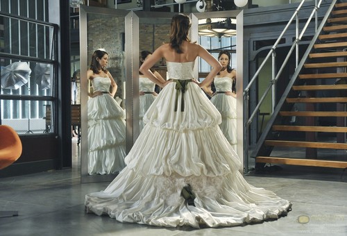  The Wedding платье, бальное платье (s01e08)