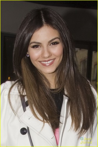 Victoria Justice: Mission Impossible in London