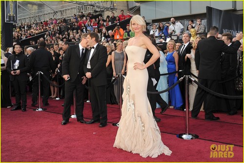  Cameron Diaz - Oscars 2012 Red Carpet