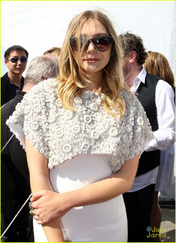  Elizabeth Olsen: Spirit Awards 2012!