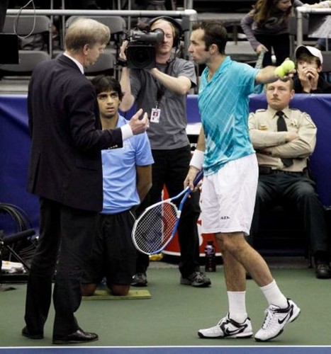  Stepanek sagte about Melzer: That bastard had my wife Nicole in bett front of me !