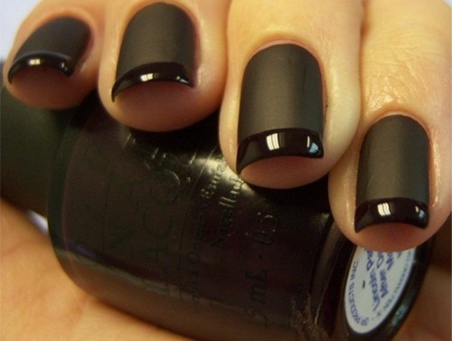  Black Nails