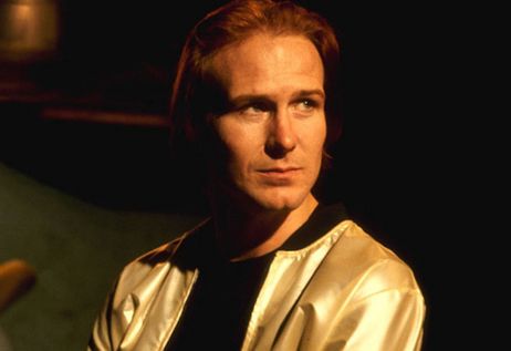  William Hurt as Molina in 吻乐队（Kiss） of the 蜘蛛 Woman