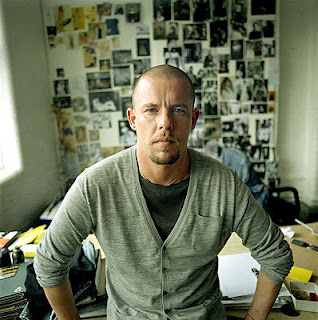  Lee Alexander McQueen(17 March 1969 – 11 February 2010