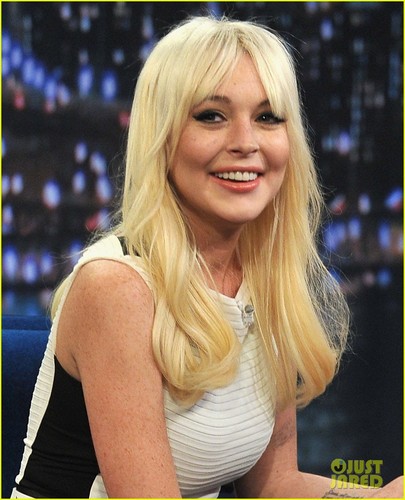  Lindsay Lohan: Pictionary with Jimmy Fallon!