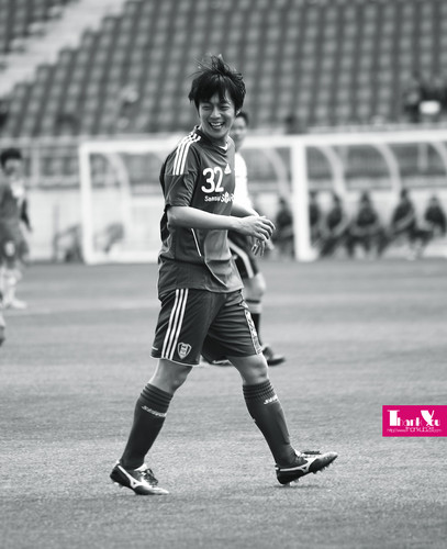  Yoon Doo Joon (2011 Peace তারকা Cup)
