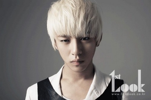  daehyun for 1st look ^^