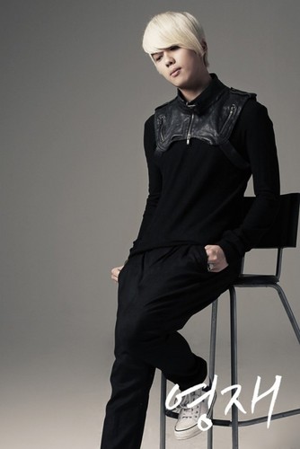  youngjae for 1st look ^^