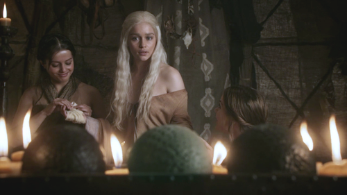 Daenerys Targaryen with Doreah and Irri