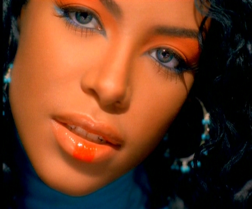  Queen Aaliyah