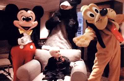  Young Prince Jackson with Mickey মাউস and Doofy cute
