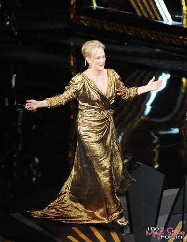  Academy Awards - 显示 [February 26, 2012]