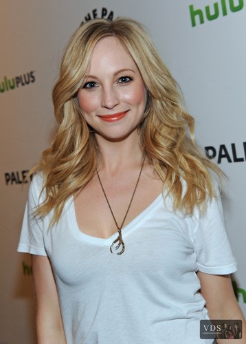  HQ pics of Candice at PaleyFest 2012 [Presenting "The Vampire Diaries"].