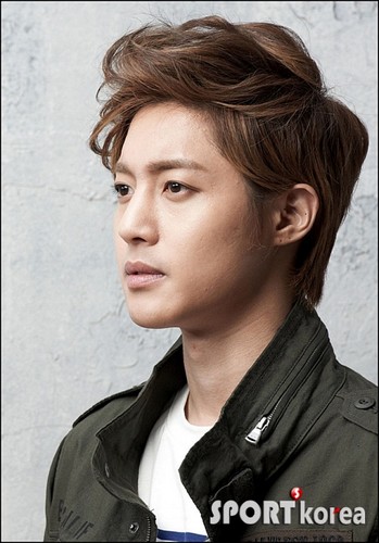  Kim Hyun Joong for ‘Hang Ten’