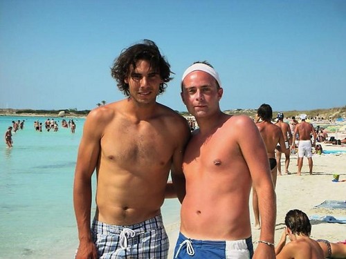  Rafa and fan in plage