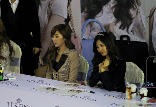  Seohyun at Jestina Fansign Event