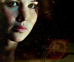  Katniss-Fan Art