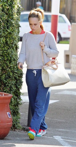  Out In LA [11 March 2012]
