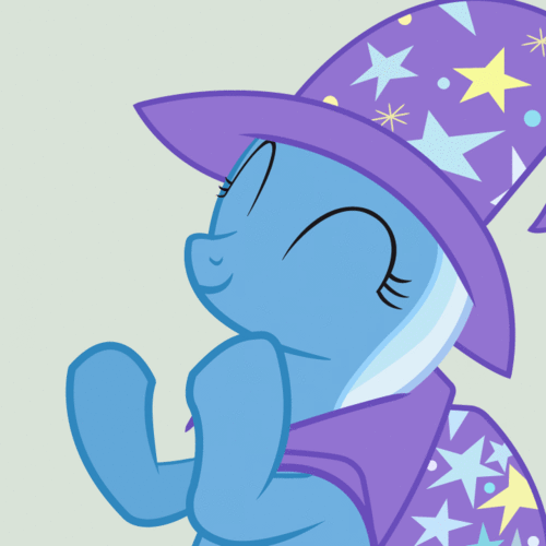  Trixie Clapping