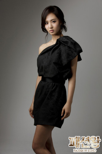  Yuri @ SBS Fashion King