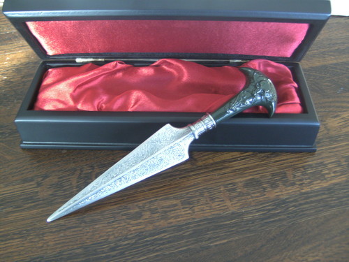  Bellatrix dagger