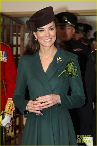  Duchess Kate: St. Paddy's دن Parade