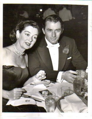  Gregory Peck & Rosalind Russell