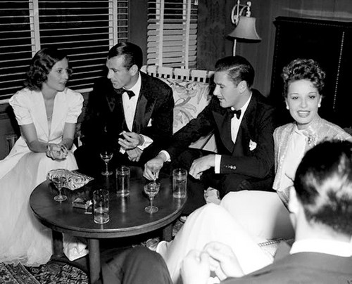  Barbara Stanwyck, Gary Cooper, Errol Flynn & Lili Damita