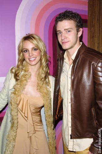  Britney and Justin Eternal Amore & Soulmates!!(niks95)
