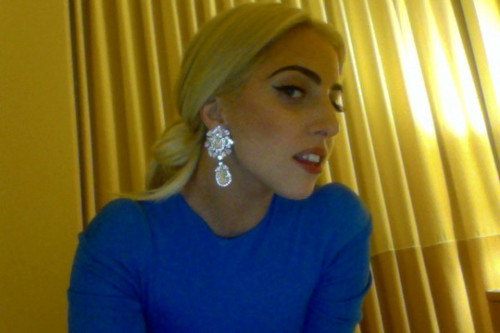  foto from Gaga's twitter