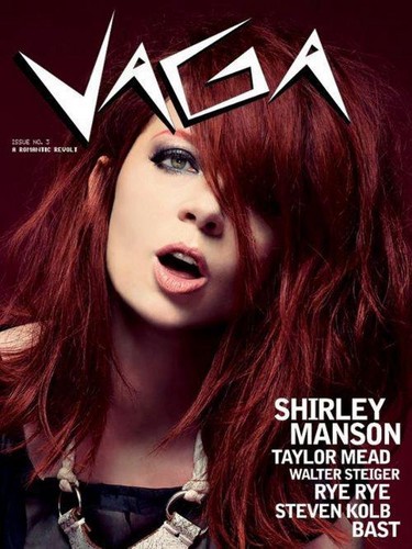  Shirley on the Cover of Vaga Magazine